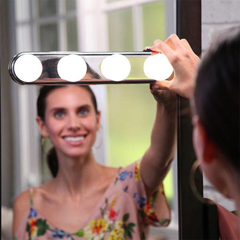 Portable LED Mirror Light Hollywood 4 Bulb Makeup Mirror